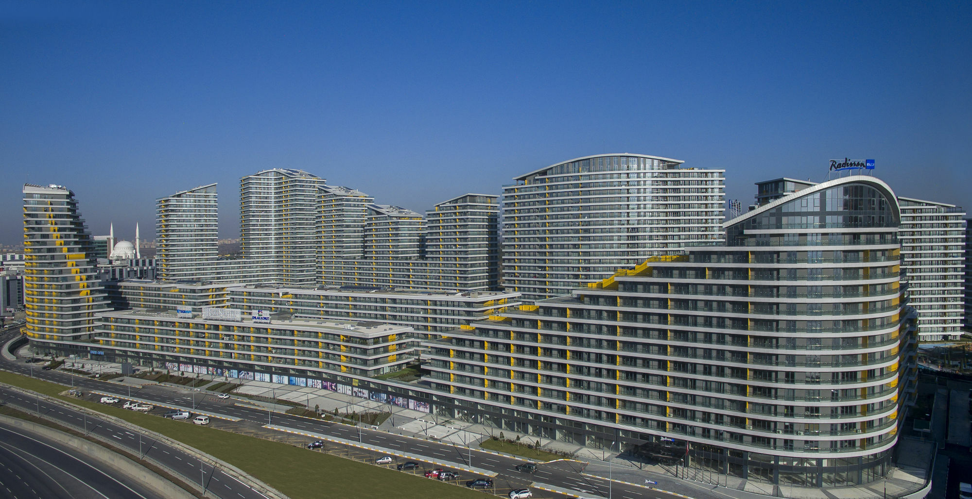 Radisson Blu Residence, Istanbul Batisehir Esterno foto